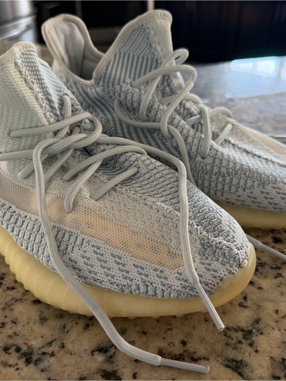 Yeezy 350 V2 ‘Cloud’